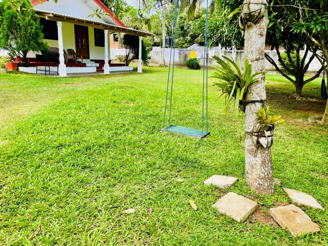 Secret Garden Mirissa Villa Dış mekan fotoğraf
